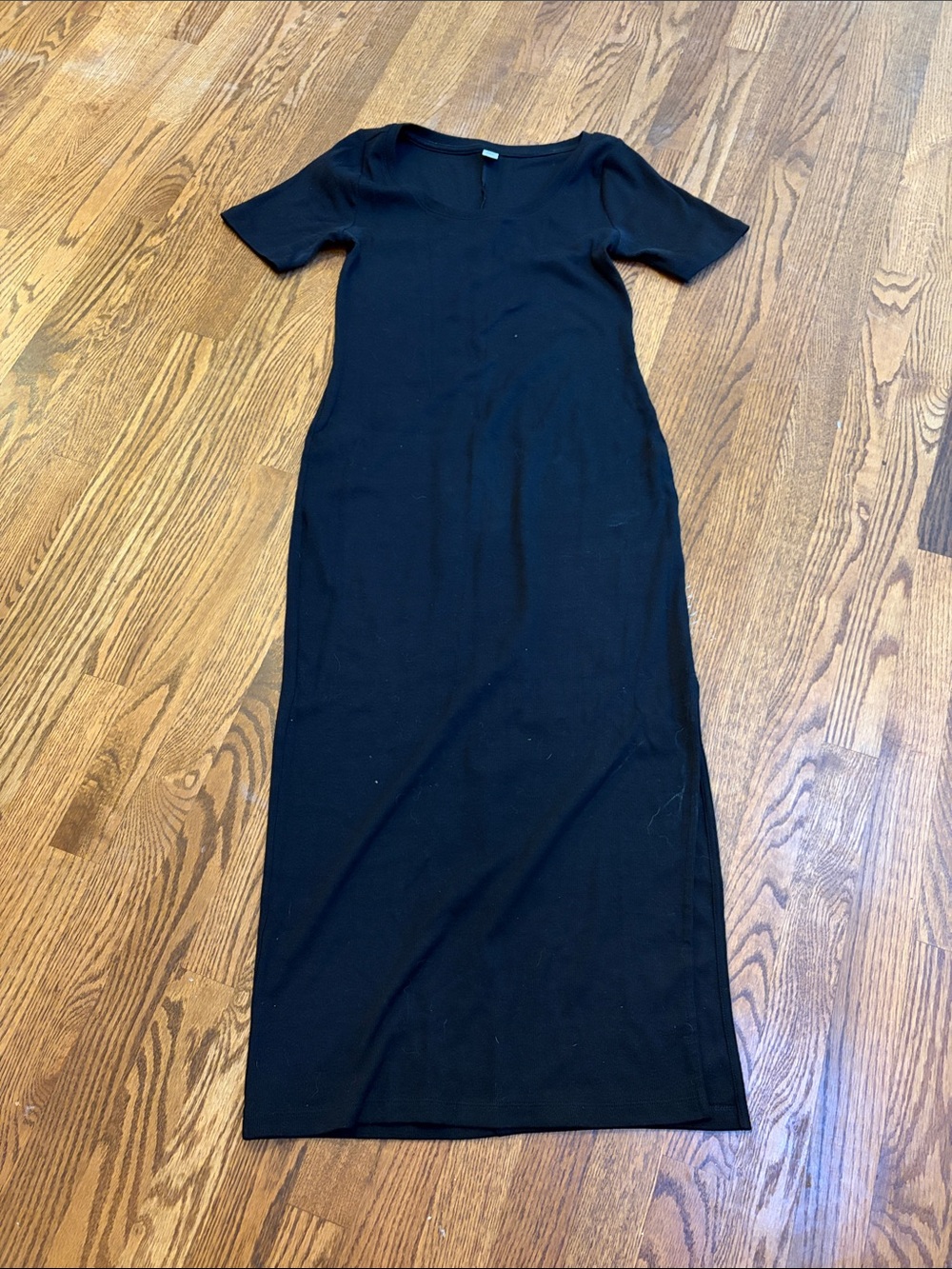Old Navy Black Short-Sleeve Maxi Dress